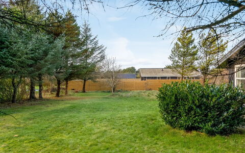 Talvikki - 1.2Km from the Sea: Træ, Hjem, Veranda, Dæk, Hårdttræ, Tag, Bejdse, Trægulve, Eco Hotel