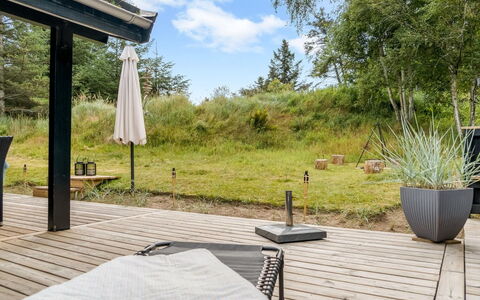 Nahuel - 1Km from the Sea: Blå, Busk, Sommerhus, Bunddække, Have, Estate, Skygge, Landscaping, Stuehus, Eco Hotel
