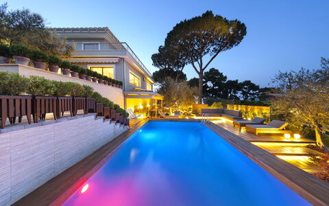 Villantonella: Svømmepøl, Udvej, Eco Hotel, Estate, Villa, Mansion, Hacienda, Hotel, Landskab Belysning, Thermae