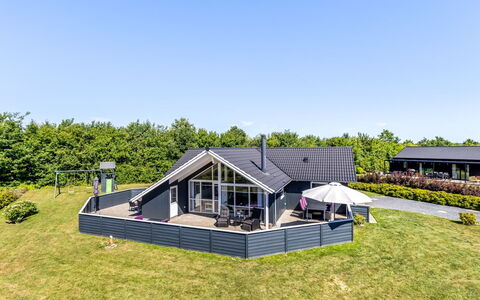 Rosamunde - 700M from the Sea: Tag, Hus, Hjem, Sommerhus, Sidespor, Estate, Indkørsel, Garden Bygninger, Gård, Skur