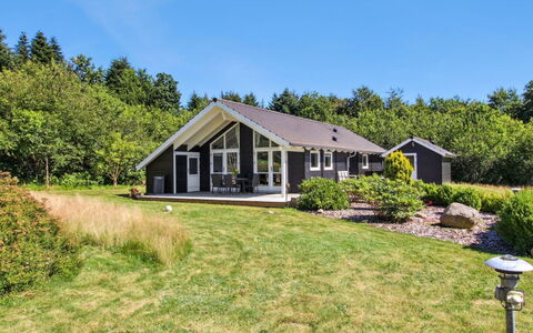 Alimpij - 30Km from the Sea: Sommerhus, Backyard, Gård, Garden Bygninger, Skur, Sidespor, Udendørs Møbler, Bjælkehytte, Udendørs Struktur, Hytte