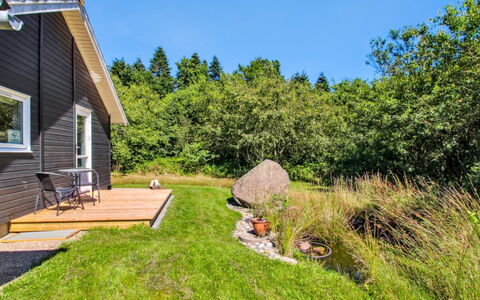 Alimpij - 30Km from the Sea: Sommerhus, Backyard, Gård, Garden Bygninger, Skur, Sidespor, Udendørs Møbler, Bjælkehytte, Udendørs Struktur, Hytte