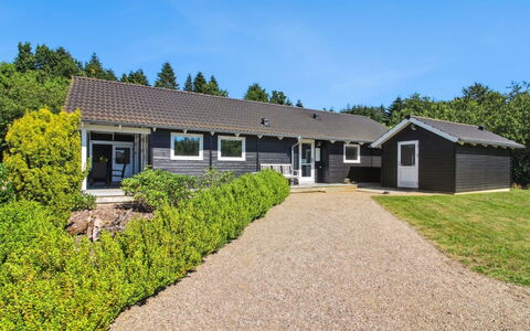 Alimpij - 30Km from the Sea: Sommerhus, Backyard, Gård, Garden Bygninger, Skur, Sidespor, Udendørs Møbler, Bjælkehytte, Udendørs Struktur, Hytte