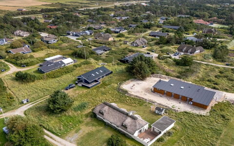 Reinhard - from the Sea: Hus, Hjem, Tag, Sommerhus, Land Lot, Estate, Stuehus, Landsby, Farm