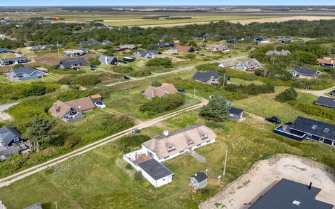 Reinhard - from the Sea: Hus, Hjem, Tag, Sommerhus, Land Lot, Estate, Stuehus, Landsby, Farm