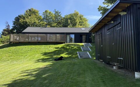 Aggi - 850M from the Sea: Sommerhus, Backyard, Gård, Garden Bygninger, Skur, Sidespor, Udendørs Møbler, Bjælkehytte, Udendørs Struktur, Hytte