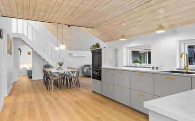 Erle - 830M from the Sea