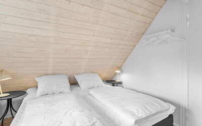 Erle - 830M from the Sea