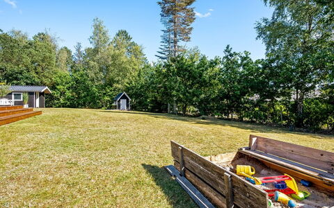 Lillebror - 7Km from the Sea: Sommerhus, Backyard, Gård, Garden Bygninger, Skur, Sidespor, Udendørs Møbler, Bjælkehytte, Udendørs Struktur, Hytte