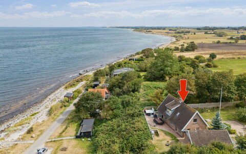 Dzavid - 50M from the Sea: Lejlighed, Ejerlejlighed, Estate, Altan, Villa, Hotel