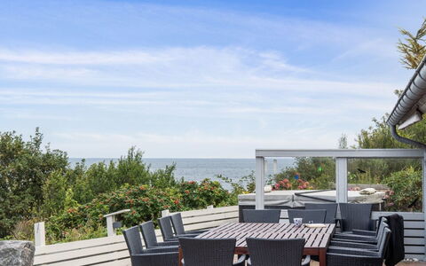 Dzavid - 50M from the Sea: Lejlighed, Ejerlejlighed, Estate, Altan, Villa, Hotel