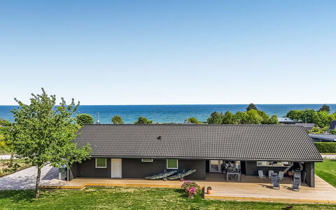Siljan - 400M from the Sea: Tækning, Sommerhus, Hus, Tag, Hjem, Stuehus, Hytte, Estate, Landsby
