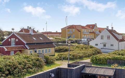 Albine - 150M from the Sea: Bygning, Væg, Tag, Hus, Boligområde, Hjem, Arkitektur, Facade, Landskab, Land Lot