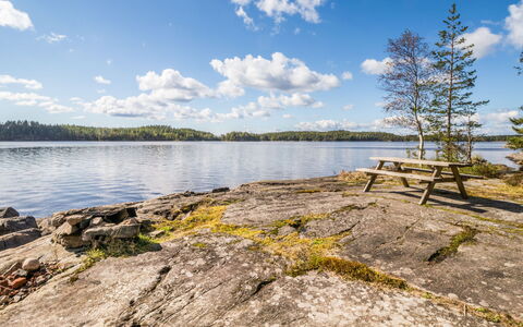 Riihiranta: Himmel, Blå, Vand, Vandressourcer, Krop Af Vand, Naturligt Miljø, Natur, Naturlige Landskab, Sky, Rots