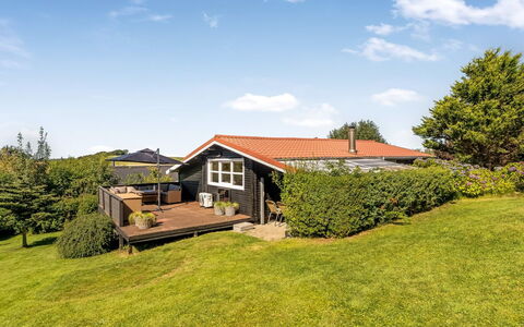 Berner - 500M to the Fjord: Sommerhus, Backyard, Gård, Garden Bygninger, Skur, Sidespor, Udendørs Møbler, Bjælkehytte, Udendørs Struktur, Hytte