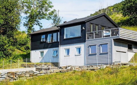 Lauvlid Cottage: Boligområde, Urban Design, Lejlighed, Landscaping, Estate, Altan, Villa, Mansion