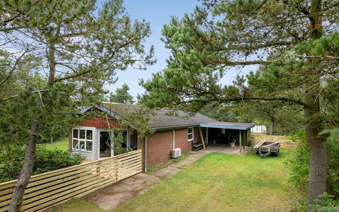 Åsemarie - 500M to the Fjord: Tag, Hus, Hjem, Sommerhus, Dør, Sidespor, Dæk, Veranda, Planke, Hårdttræ