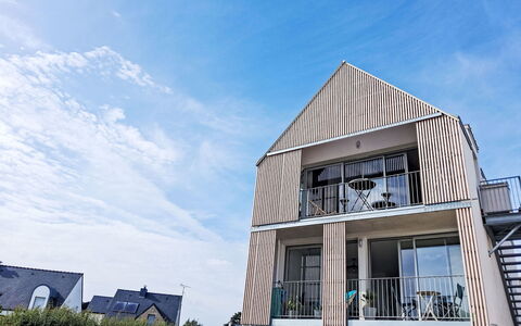 Résidence les Maisons de Surf: Arkitektur, Facade, Hjem, Sidespor, Sommerhus, Altan, Estate, Veranda, Design