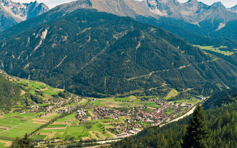 Prutz Kaunertal 666: Bjergrige Landskabsformer, Bjerg, Natur, Bakke, Bjergkæde, Naturlige Landskab, Highland, Landskab, Græs-, Hill Station