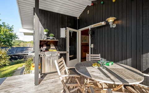 Eggertsine - 1.2Km from the Sea: Træ, Hjem, Veranda, Dæk, Hårdttræ, Tag, Bejdse, Trægulve, Eco Hotel
