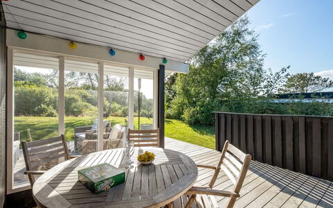 Eggertsine - 1.2Km from the Sea: Træ, Hjem, Veranda, Dæk, Hårdttræ, Tag, Bejdse, Trægulve, Eco Hotel