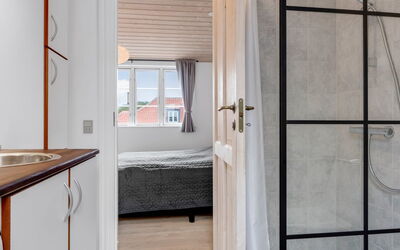 Edel - 250M from the Sea