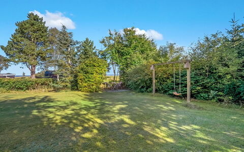 Leani - 150M from the Sea: Græs, Græs-, Land Lot, Sommerhus, Landdistrikt, Eng, Garden Bygninger, Have, Skur