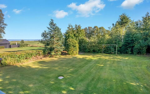 Leani - 150M from the Sea: Græs, Græs-, Land Lot, Sommerhus, Landdistrikt, Eng, Garden Bygninger, Have, Skur