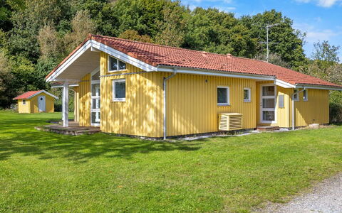 Solja - 85M from the Sea: Græs, Græs-, Land Lot, Sommerhus, Landdistrikt, Eng, Garden Bygninger, Have, Skur