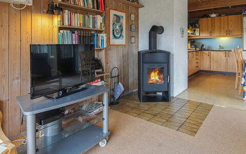 Asel - 1Km from the Sea: Sommerhus, Backyard, Gård, Garden Bygninger, Skur, Sidespor, Udendørs Møbler, Bjælkehytte, Udendørs Struktur, Hytte