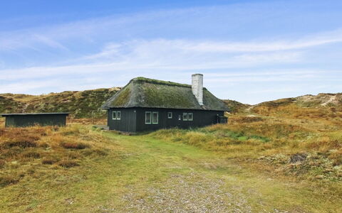 Asel - 1Km from the Sea: Sommerhus, Backyard, Gård, Garden Bygninger, Skur, Sidespor, Udendørs Møbler, Bjælkehytte, Udendørs Struktur, Hytte