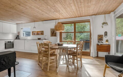 Ingamaj - 4Km from the Sea: Sommerhus, Backyard, Gård, Garden Bygninger, Skur, Sidespor, Udendørs Møbler, Bjælkehytte, Udendørs Struktur, Hytte