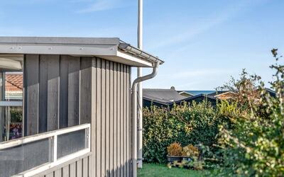 Skarthi - 200M from the Sea