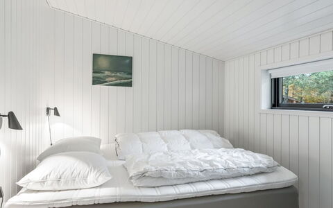 Sofija - from the Sea: Soveværelse, Træ, Loft, Indretning, Seng, Sengetøj, Gulvbelægning, Sengetøj, Etage, Bed Frame