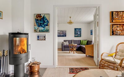 Kätlin - 900M from the Sea