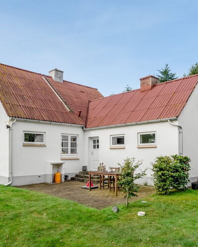 Kätlin - 900M from the Sea