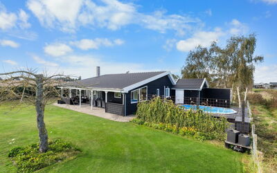 Rolfkarl - 250M from the Sea