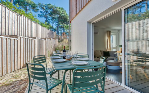 Villa Cano: Kompositmateriale, Udendørs Møbler, Altan, Skygge, Stol, Hårdttræ, Dæk, Planke, Eco Hotel, Udendørs Bord
