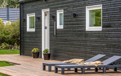 Assa - 500M from the Sea: Træ, Sommerhus, Hus, Hjem, Dør, Hårdttræ, Garden Bygninger, Bejdse, Bjælkehytte, Planke