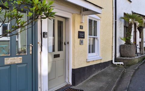 Cawsand Cottage: Vand, Krop Af Vand, Kyst, Coastal Og Oceaniske Landskabsformer, Hav, Sommer, Strand, Ocean, Turistattraktion, Kyst