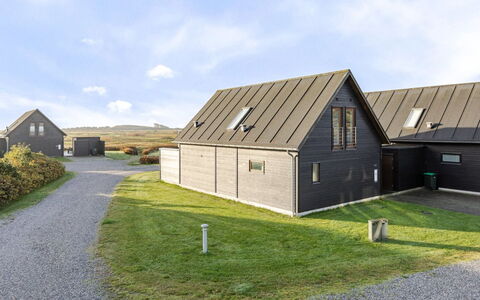 Thomine - 2.5Km from the Sea: Sommerhus, Backyard, Gård, Garden Bygninger, Skur, Sidespor, Udendørs Møbler, Bjælkehytte, Udendørs Struktur, Hytte