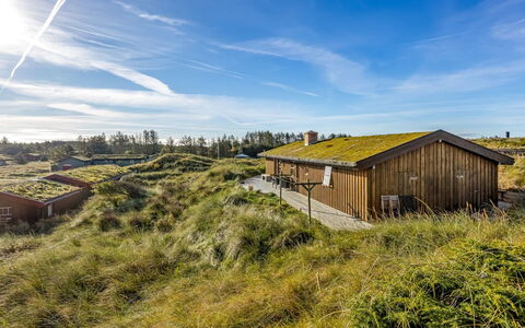 Sigbritt - 750M from the Sea: Sommerhus, Backyard, Gård, Garden Bygninger, Skur, Sidespor, Udendørs Møbler, Bjælkehytte, Udendørs Struktur, Hytte
