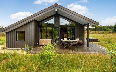 Jelisaveta - 45Km from the Sea: Sommerhus, Backyard, Gård, Garden Bygninger, Skur, Sidespor, Udendørs Møbler, Bjælkehytte, Udendørs Struktur, Hytte