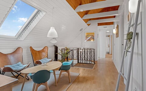 Gia - 500M from the Sea: Tag, Hus, Hjem, Sommerhus, Dør, Sidespor, Dæk, Veranda, Planke, Hårdttræ
