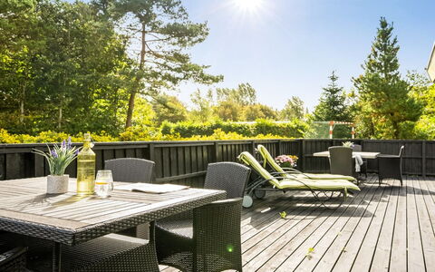 Vilhelm - 10Km from the Sea: Blå, Sommerhus, Hus, Hjem, Stuehus, Estate, Sidespor