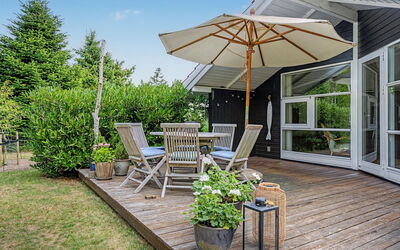 Lirim - 400M from the Sea