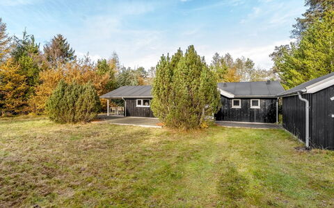 Peder - 4Km from the Sea: Sommerhus, Backyard, Gård, Garden Bygninger, Skur, Sidespor, Udendørs Møbler, Bjælkehytte, Udendørs Struktur, Hytte