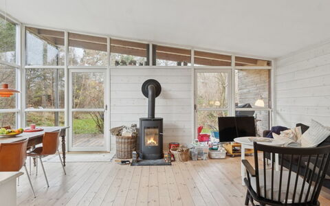 Ellenora - 1.7Km from the Sea: Land Lot, Sommerhus, Mark, Luftfotografering, Farm, Pine Family, Lærk, Plantation