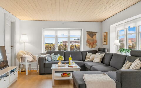 Fränze - 500M from the Sea: Sommerhus, Backyard, Gård, Garden Bygninger, Skur, Sidespor, Udendørs Møbler, Bjælkehytte, Udendørs Struktur, Hytte
