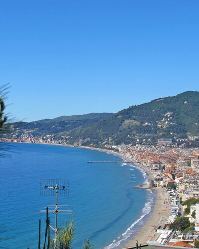 Terrazza con Glicine